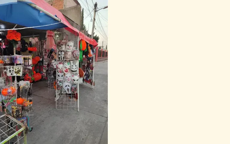 halloween costumes and makeup and fantasy 768x480