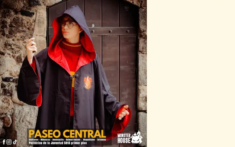 monster house chihuahua 768x480