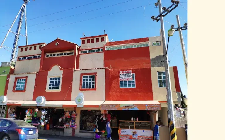 tienda de disfraces estrella 768x480