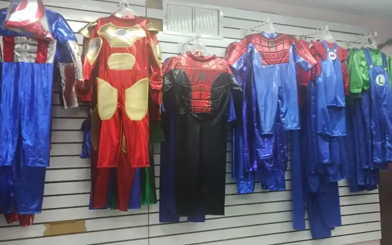 andys boutique 768x480