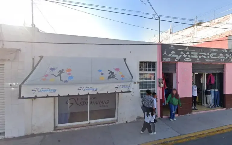 show time venta de disfraces 768x480